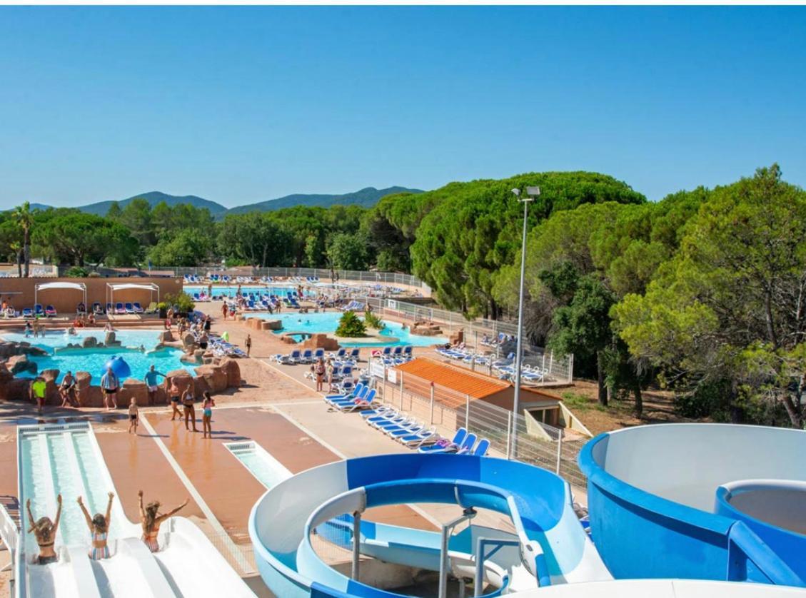 Camping Oasis Village พูเชต์-ซูราร์ช็องส์ ภายนอก รูปภาพ