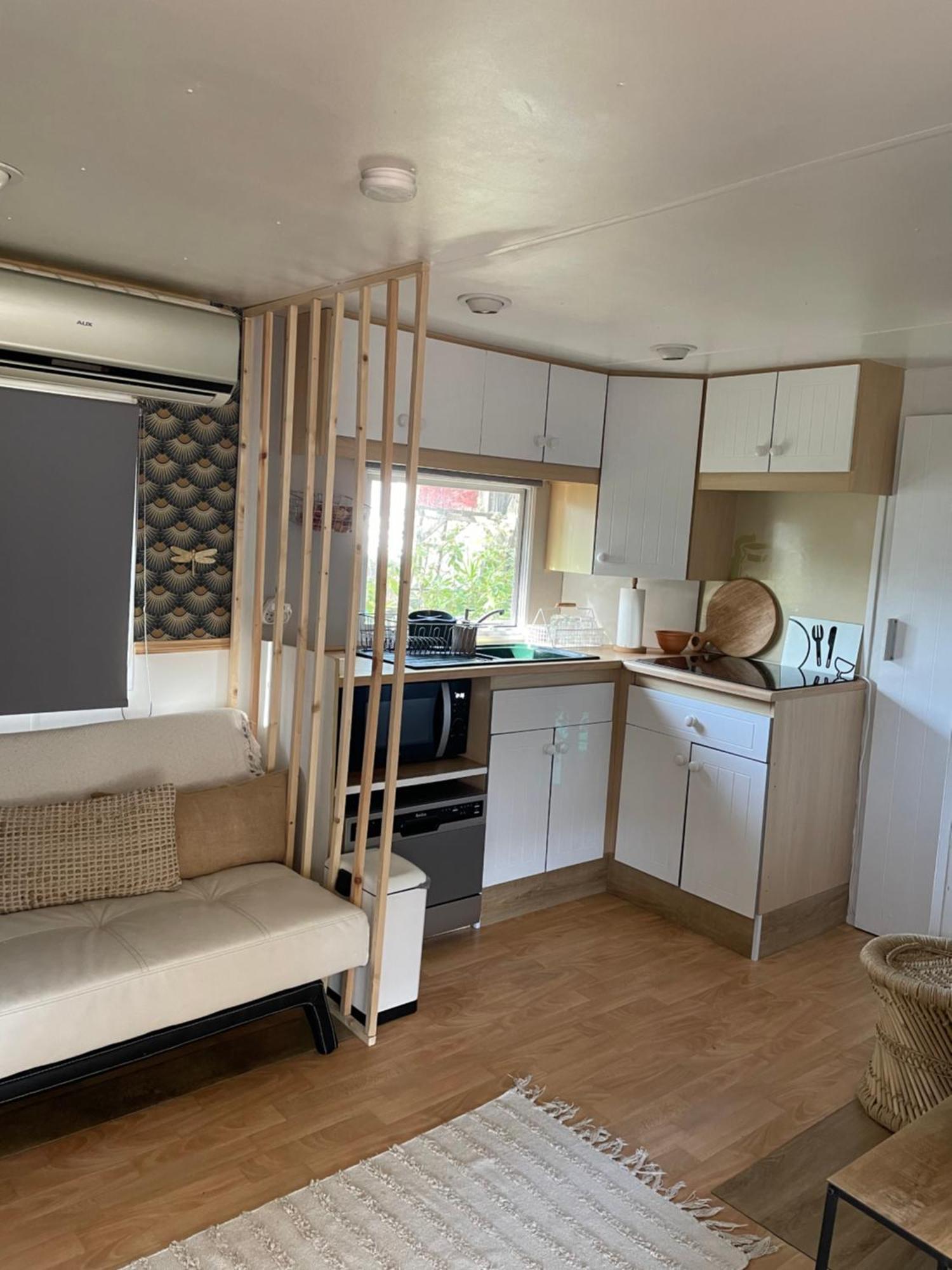 Camping Oasis Village พูเชต์-ซูราร์ช็องส์ ภายนอก รูปภาพ
